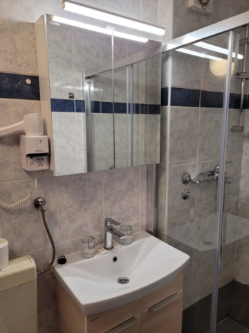 PODGORA-ŁAZIENKA-2-768×1024